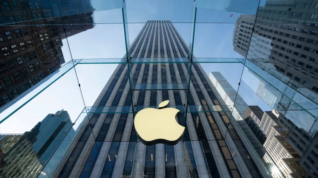 Apple ostvario prihod od skoro 90 milijardi dolara u svom poslednjem godišnjem kvartalu