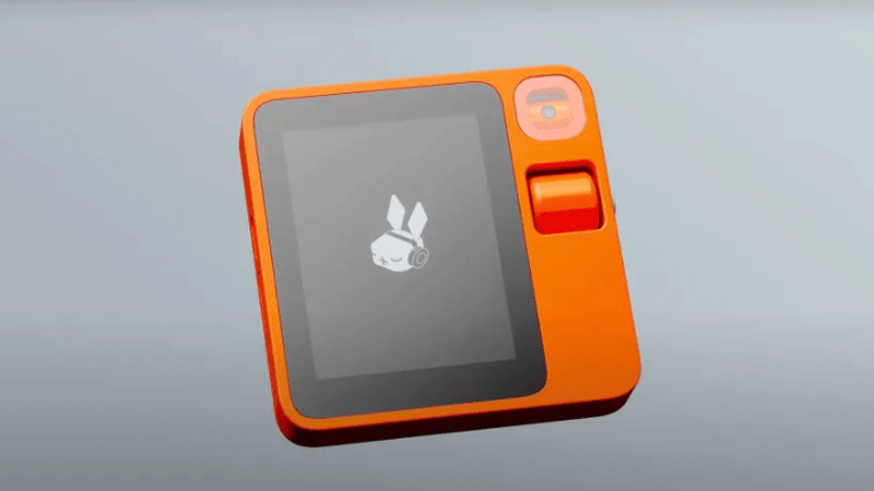 Rabbit R1 – razigrani AI asistent