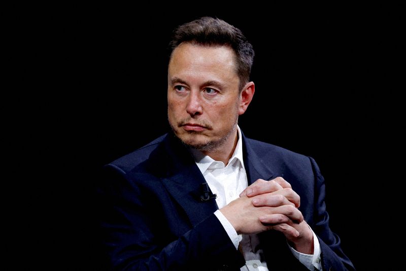 Tesla izbegavala plaćanje federalnog poreza dok je isplaćivala izvršnim direktorima 2,5 milijardi dolara tokom pet godina