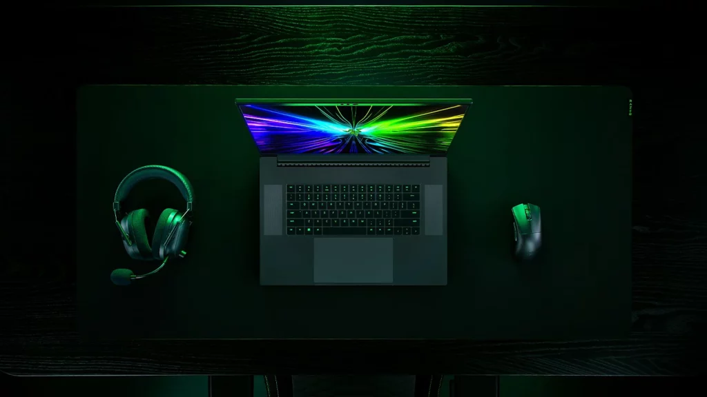 Razer Blade 18 je prvi laptop na svetu sa 4K ekranom od 18 inča i brzinom osvežavanja od 200 Hz