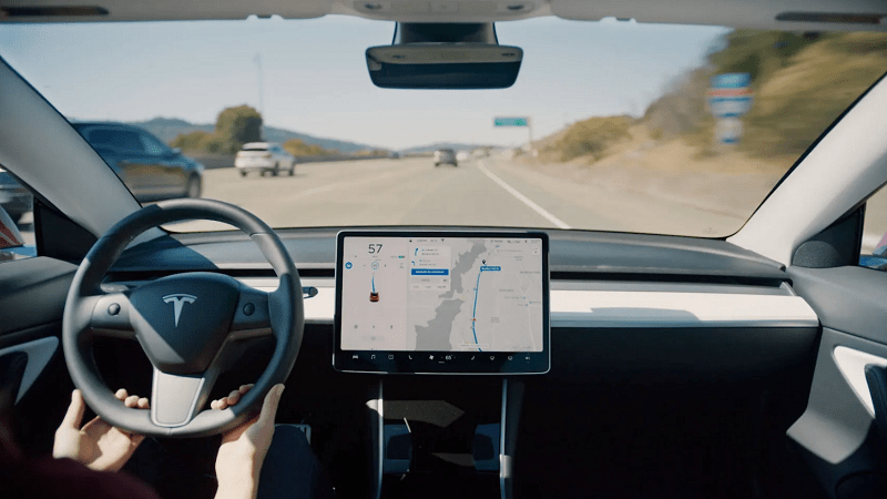 NHTSA zaključila istragu o Teslinom Autopilotu