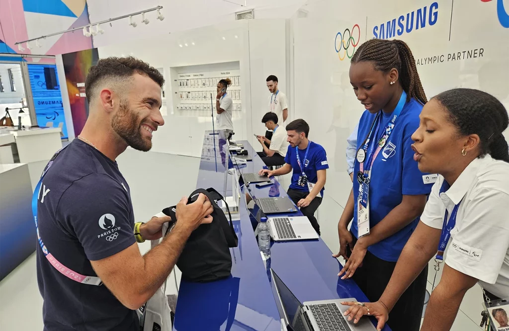 Počela podela olimpijskog izdanja uređaja Galaxy Z Flip6 svim sportistima na Olimpijskim igrama