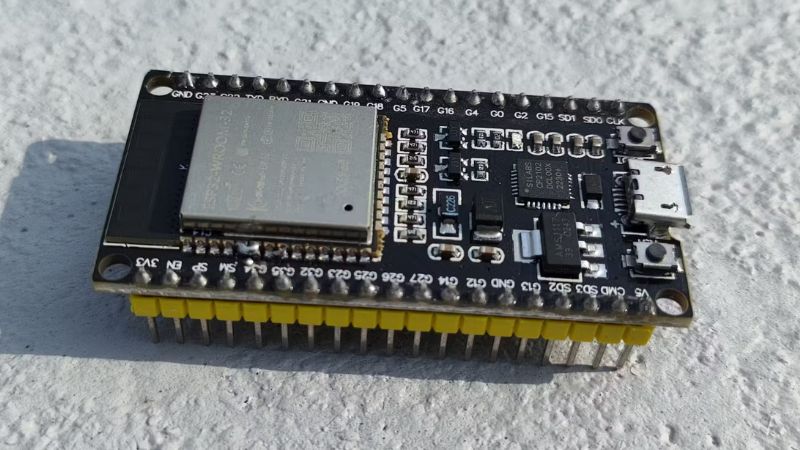 Vodič za početnike za programiranje ESP32 mikrokontrolera